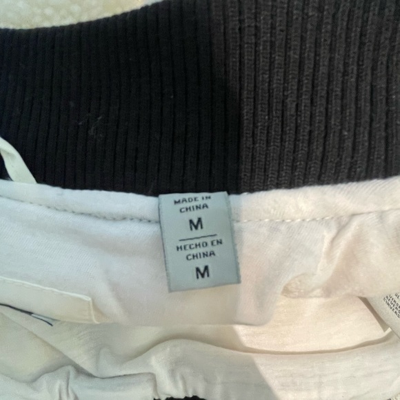 Levi’s Varsity Fleece Bomber Jacket NWOT | size M - Picture 7 of 16